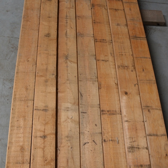 Oude vuren vloerdelen 