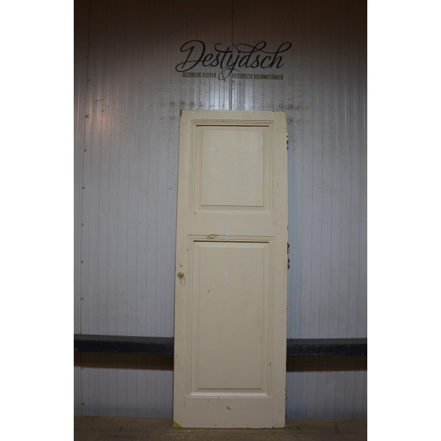 Oude tweevaks paneeldeur              