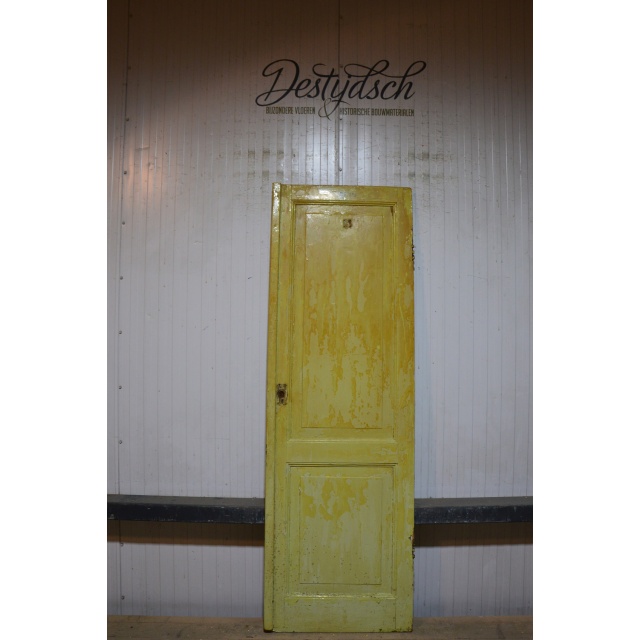 Oude tweevaks paneeldeur              