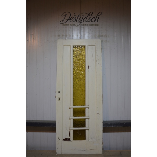 Oude grenen voordeur 