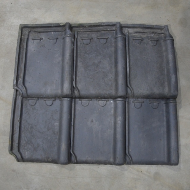 Tuile du Nord met ronde wel 