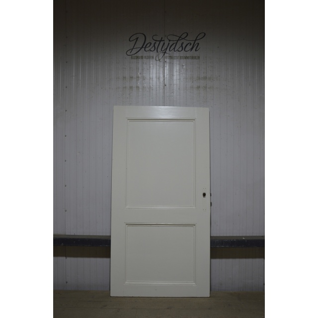 Oude tweevaks paneeldeur  