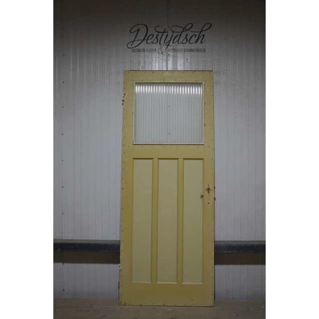 Oude Bruynzeeldeur met 3 staande vakken en 1 ruit 