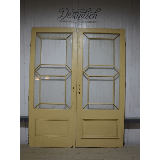 Set klassieke deuren met glas  