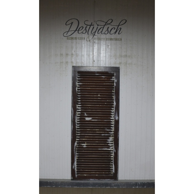 ​​Oud louvreluikje 