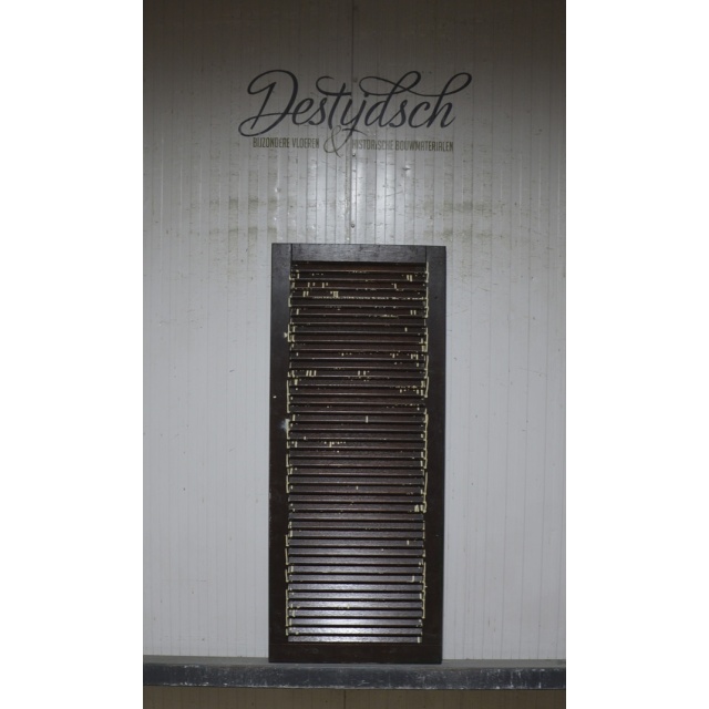 ​​Oud louvreluikje 