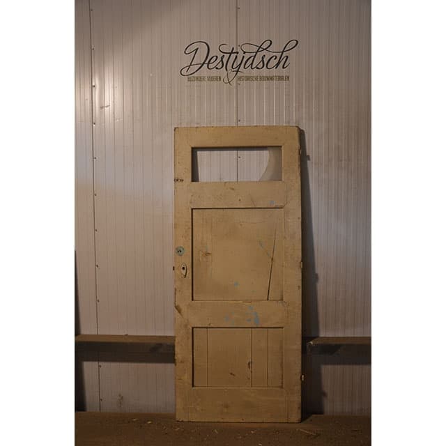 Oude drievaks paneeldeur